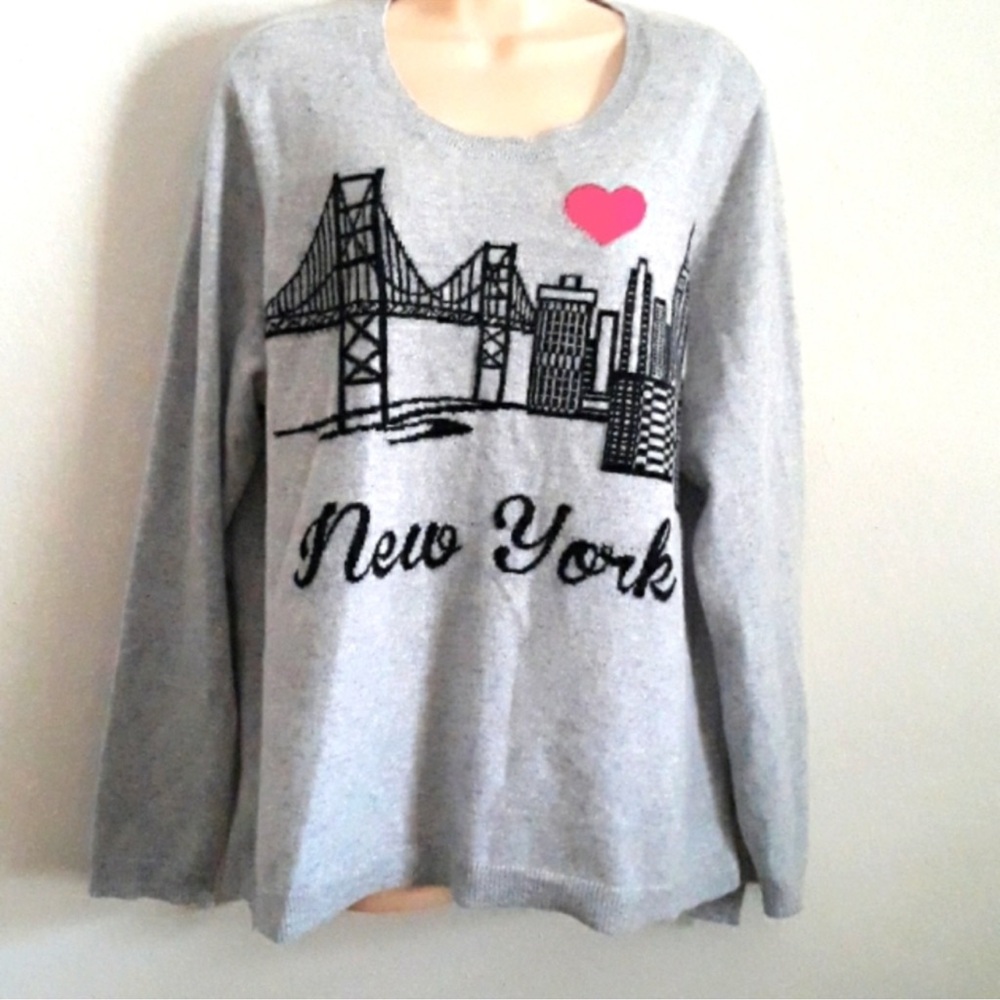 Neiman Marcus 100% Cashmere New York Skyline Brooklyn Bridge Sweater